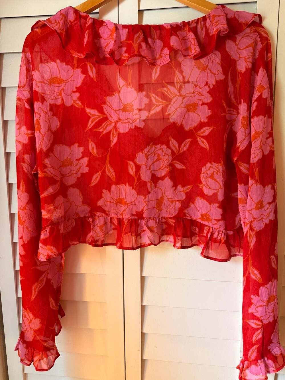 Lovers Bloom Floral Ruffle Blouse – VICI
